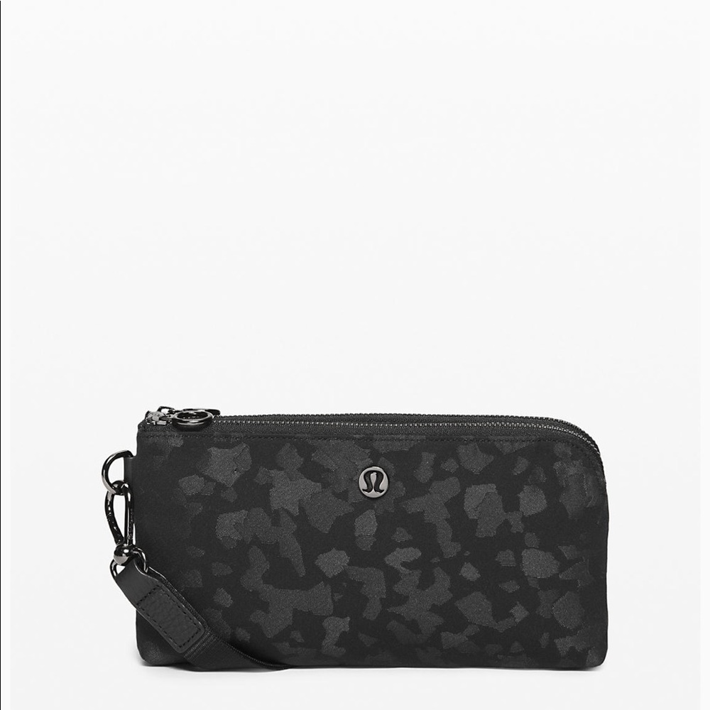 Lululemon Wallet
